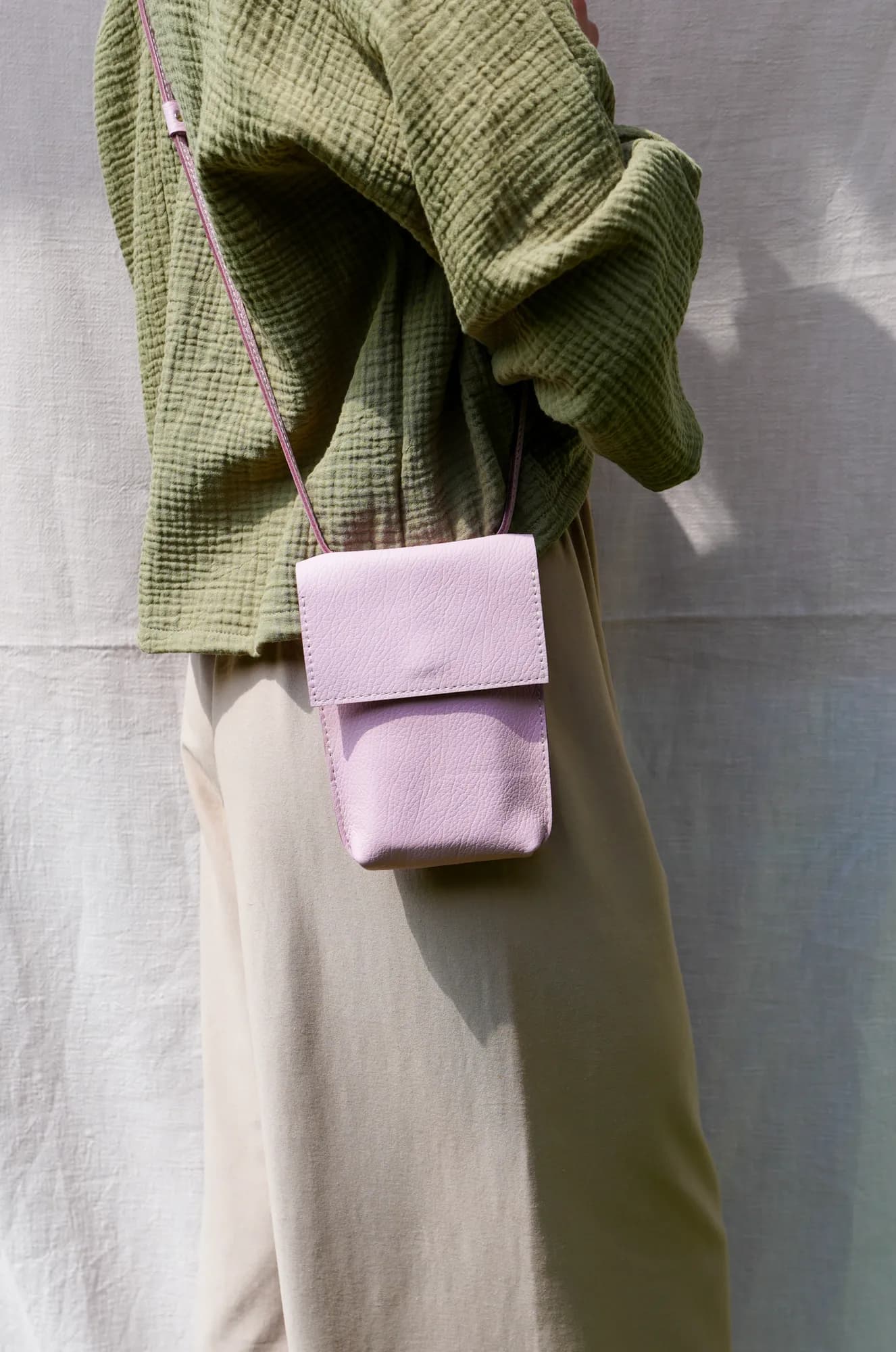Mini kabelka Mira Minimal - lila